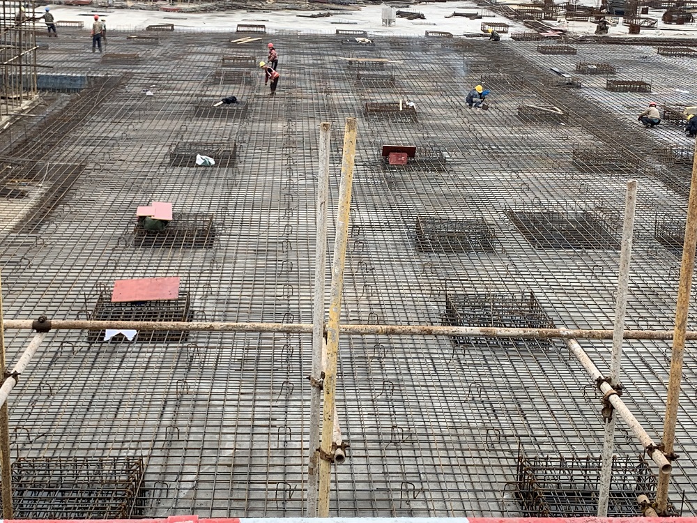 A7区基础筏板钢筋绑扎.jpg